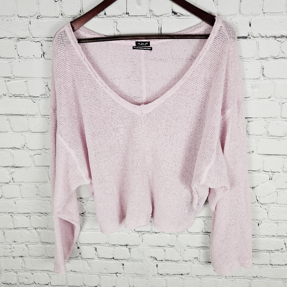 OUT FROM UNDER | deep v-neck wide neck knit cropped pastel long sleeve sweater